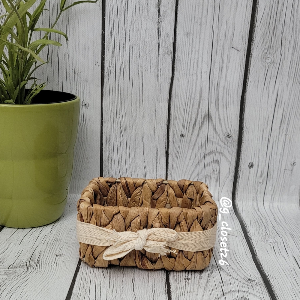 Hyacinth Handwoven Basket with Cream Bow Accent
